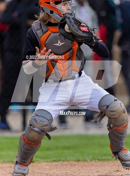 Thumbnail 3 in Edwardsville @ Belleville East photogallery.