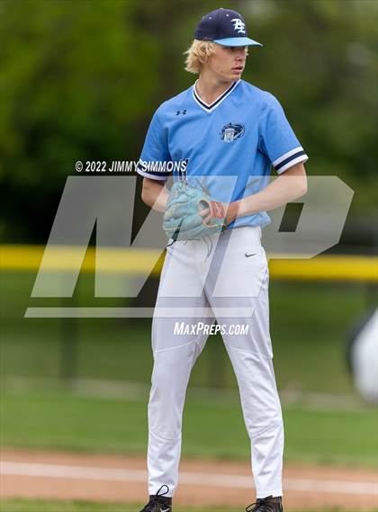 Thumbnail 1 in Edwardsville @ Belleville East photogallery.