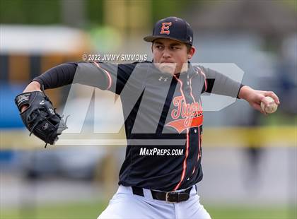 Thumbnail 3 in Edwardsville @ Belleville East photogallery.