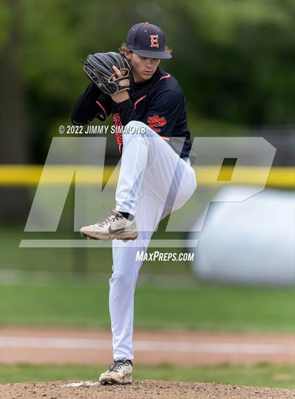 Thumbnail 1 in Edwardsville @ Belleville East photogallery.