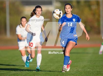 Thumbnail 2 in Shorewood vs. Stanwood photogallery.