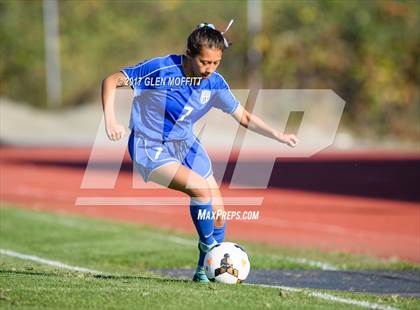 Thumbnail 3 in Shorewood vs. Stanwood photogallery.