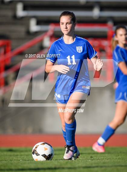 Thumbnail 2 in Shorewood vs. Stanwood photogallery.