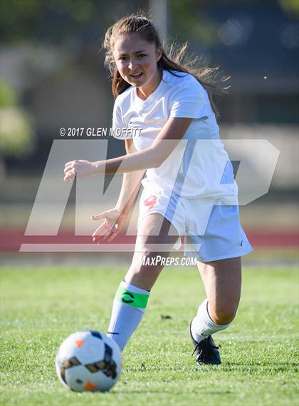 Thumbnail 1 in Shorewood vs. Stanwood photogallery.
