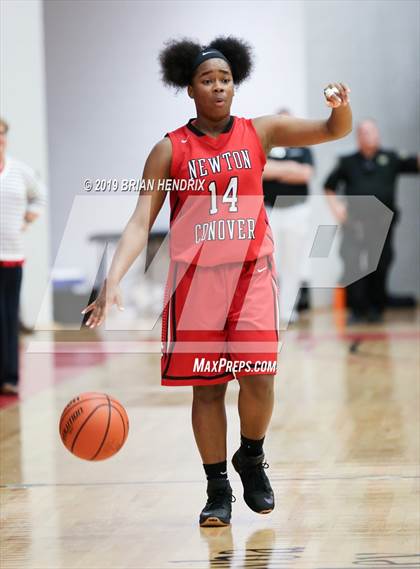 Thumbnail 2 in Foard vs. Newton-Conover photogallery.