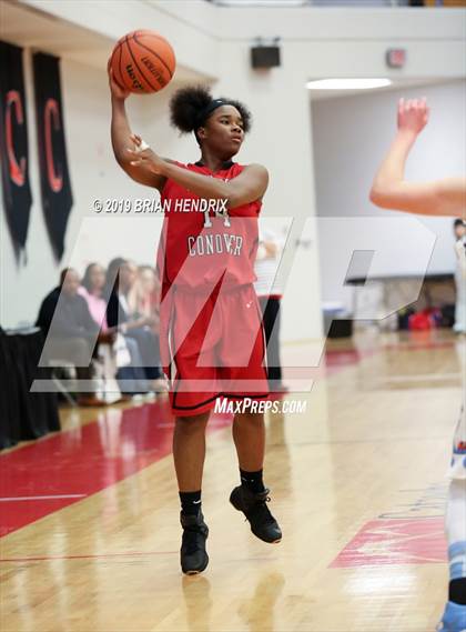 Thumbnail 2 in Foard vs. Newton-Conover photogallery.