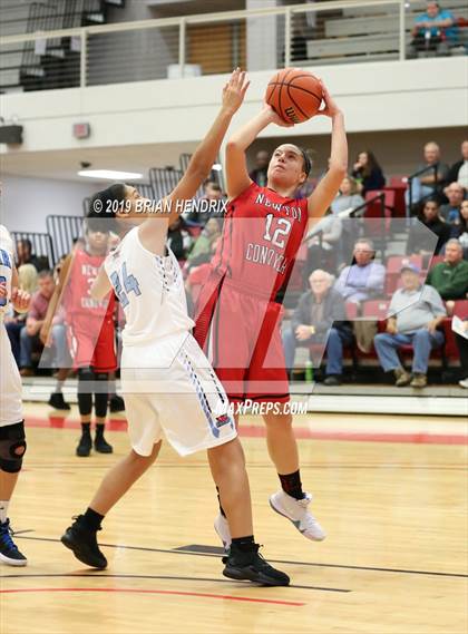 Thumbnail 1 in Foard vs. Newton-Conover photogallery.