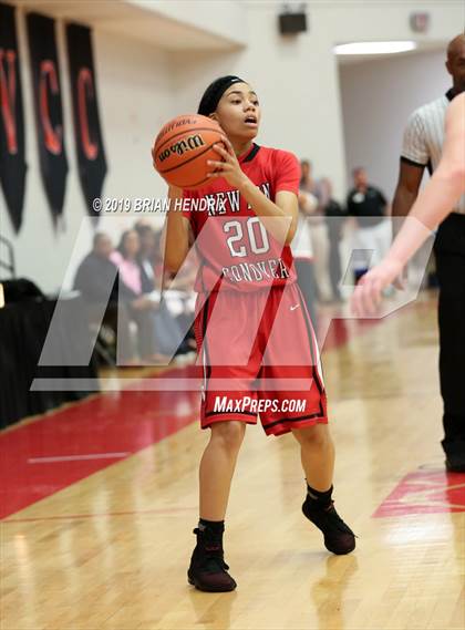 Thumbnail 1 in Foard vs. Newton-Conover photogallery.