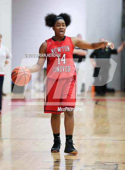 Thumbnail 3 in Foard vs. Newton-Conover photogallery.