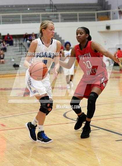 Thumbnail 1 in Foard vs. Newton-Conover photogallery.