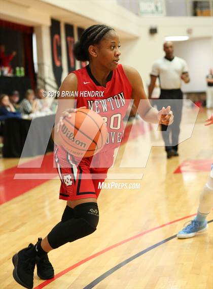 Thumbnail 2 in Foard vs. Newton-Conover photogallery.