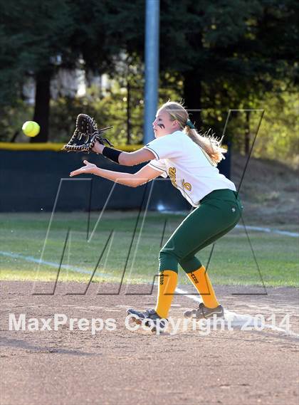 Thumbnail 2 in Terra Linda vs. San Marin (NCS D3 Playoff) photogallery.