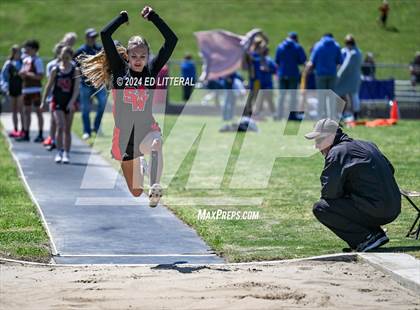 Thumbnail 2 in South Webster Invitational photogallery.