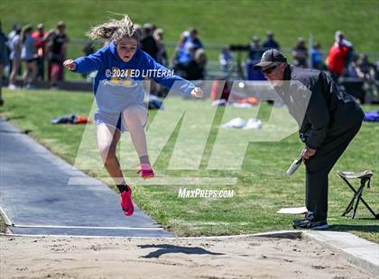 Thumbnail 2 in South Webster Invitational photogallery.