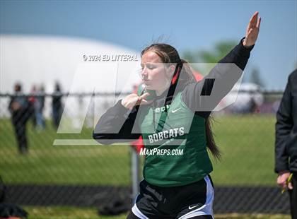 Thumbnail 2 in South Webster Invitational photogallery.