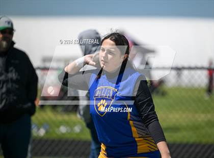 Thumbnail 3 in South Webster Invitational photogallery.
