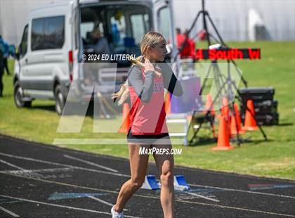 Thumbnail 3 in South Webster Invitational photogallery.