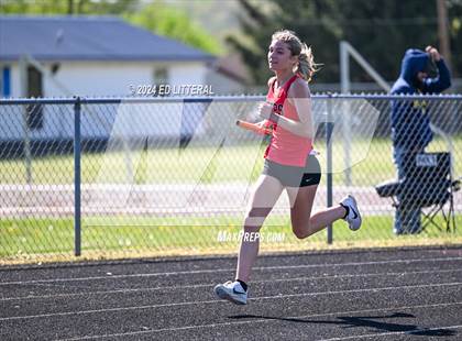 Thumbnail 3 in South Webster Invitational photogallery.