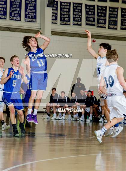 Thumbnail 2 in Wilton vs. Newtown photogallery.
