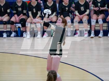 Thumbnail 3 in Greencastle vs. Lebanon (IHSAA 3A Sectional Semi-Final) photogallery.