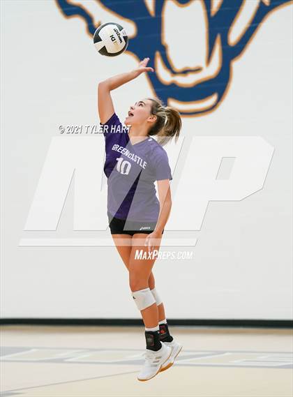 Thumbnail 1 in Greencastle vs. Lebanon (IHSAA 3A Sectional Semi-Final) photogallery.