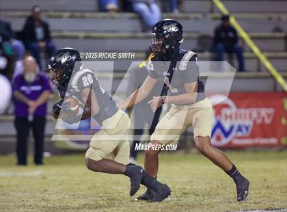 Thumbnail 2 in LaGrange @ Leesville photogallery.