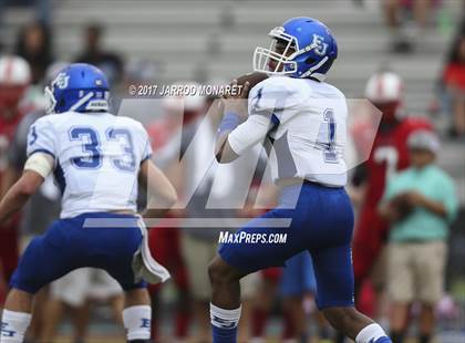 Thumbnail 3 in Loranger vs. East Jefferson photogallery.