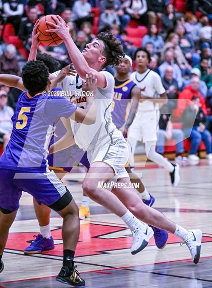 Thumbnail 2 in Roman Catholic @ Central York (PIAA 6A Round 2) photogallery.