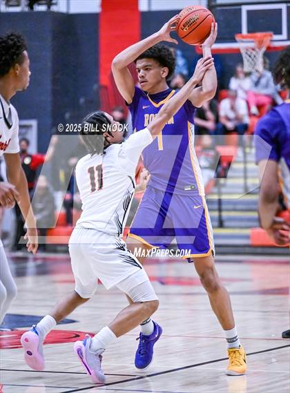 Thumbnail 1 in Roman Catholic @ Central York (PIAA 6A Round 2) photogallery.