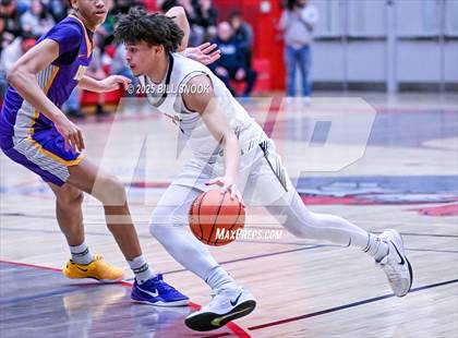Thumbnail 1 in Roman Catholic @ Central York (PIAA 6A Round 2) photogallery.