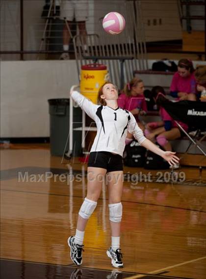 Thumbnail 2 in Alvin vs. Amarillo (Pearland Volleyball Classic) photogallery.