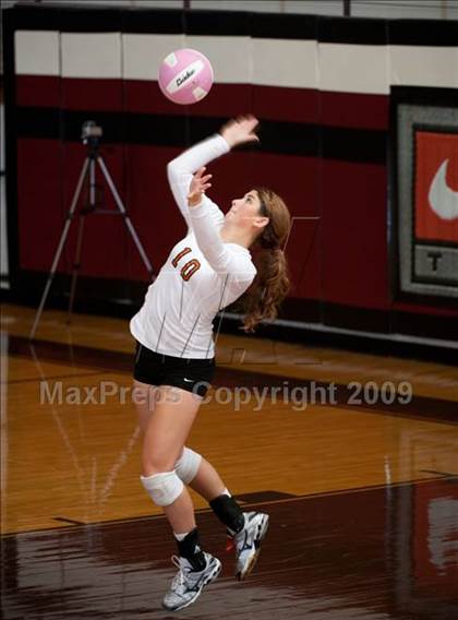 Thumbnail 1 in Alvin vs. Amarillo (Pearland Volleyball Classic) photogallery.