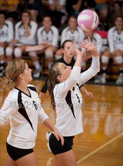 Thumbnail 3 in Alvin vs. Amarillo (Pearland Volleyball Classic) photogallery.
