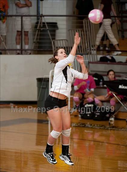Thumbnail 2 in Alvin vs. Amarillo (Pearland Volleyball Classic) photogallery.