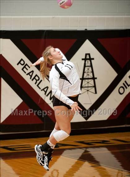 Thumbnail 3 in Alvin vs. Amarillo (Pearland Volleyball Classic) photogallery.