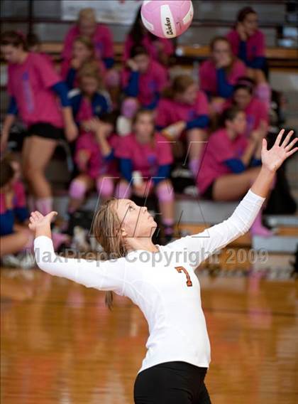 Thumbnail 3 in Alvin vs. Amarillo (Pearland Volleyball Classic) photogallery.