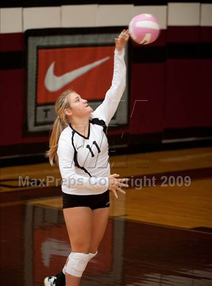 Thumbnail 1 in Alvin vs. Amarillo (Pearland Volleyball Classic) photogallery.