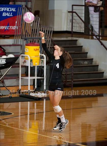 Thumbnail 3 in Alvin vs. Amarillo (Pearland Volleyball Classic) photogallery.