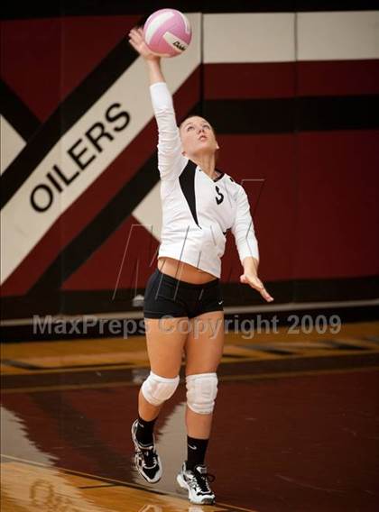 Thumbnail 1 in Alvin vs. Amarillo (Pearland Volleyball Classic) photogallery.