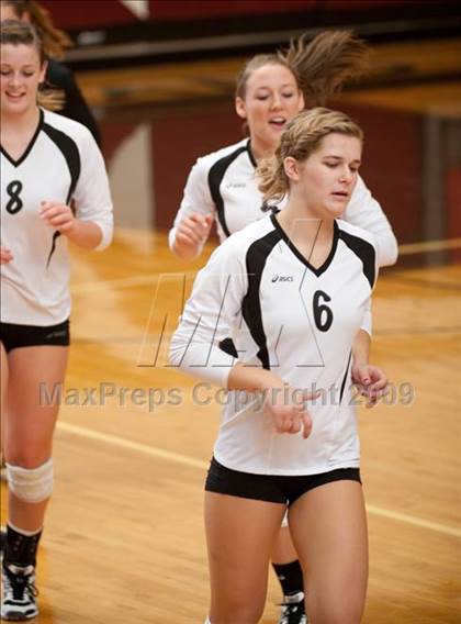 Thumbnail 3 in Alvin vs. Amarillo (Pearland Volleyball Classic) photogallery.
