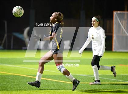 Thumbnail 2 in FR: Rio Linda vs. Bishop O'Dowd photogallery.