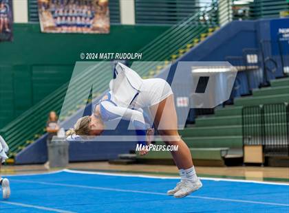 Thumbnail 1 in Etowah (Creekview Classic) photogallery.