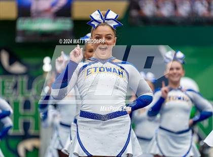 Thumbnail 2 in Etowah (Creekview Classic) photogallery.