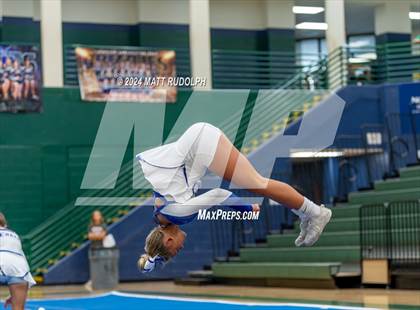 Thumbnail 3 in Etowah (Creekview Classic) photogallery.