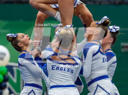 Thumbnail 1 in Etowah (Creekview Classic) photogallery.