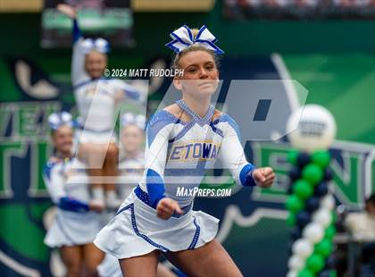 Thumbnail 1 in Etowah (Creekview Classic) photogallery.