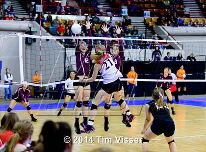 Thumbnail 1 in Idalia vs. Otis (CHSAA 1A Semifinal) photogallery.