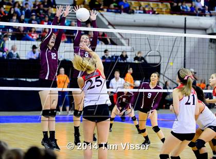 Thumbnail 3 in Idalia vs. Otis (CHSAA 1A Semifinal) photogallery.