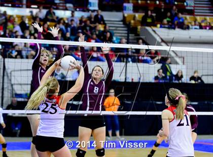 Thumbnail 1 in Idalia vs. Otis (CHSAA 1A Semifinal) photogallery.