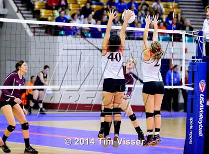 Thumbnail 2 in Idalia vs. Otis (CHSAA 1A Semifinal) photogallery.